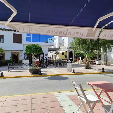 Coqueto Y Practico En Pueblo De Zahara * Zahara de los Atunes
